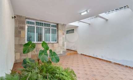 Casa com 3 quartos à venda na Rua Sobrália, Campo Grande, São Paulo