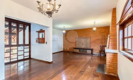 Casa de vila com 4 quartos à venda em Jardim Luanda - SP