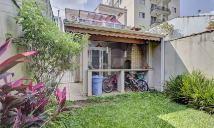 Sobrado com 3 quartos à venda em Vila São Pedro - SP