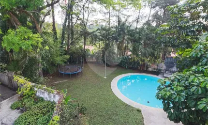 Sobrado com 4 quartos à venda em Chácara Monte Alegre - SP