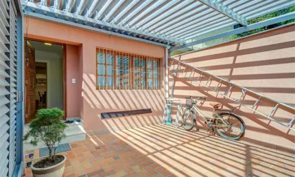 Casa com 3 quartos à venda na Rua São Benedito, Alto da Boa Vista, São Paulo