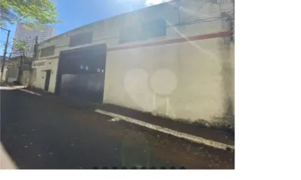 Prédio inteiro à venda ou para locação em Socorro - SP