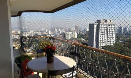 Apartamento com 4 quartos à venda ou para locação em Santo Amaro - SP
