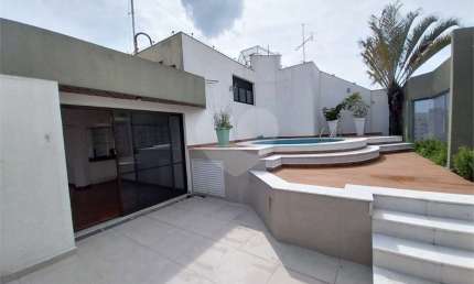 Apartamento com 4 quartos à venda ou para locação em Moema - SP