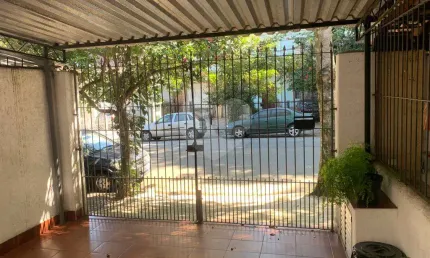 Casa com 2 quartos à venda na Rua São Benedito, Alto da Boa Vista, São Paulo