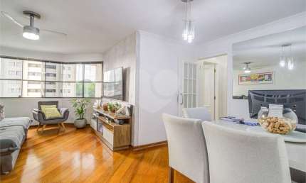 Apartamento com 3 quartos à venda em Vila Sofia - SP