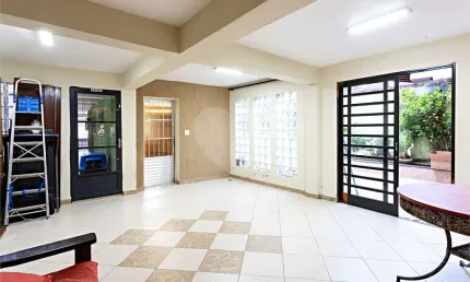 Sobrado com 4 quartos à venda em Jardim Dom Bosco - SP