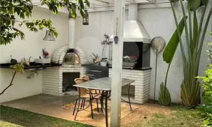 Sobrado com 4 quartos à venda em Jardim Prudência - SP