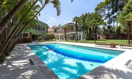 Casa com 4 quartos à venda na Rua Ministro Roberto Cardoso Alves, Alto da Boa Vista, São Paulo