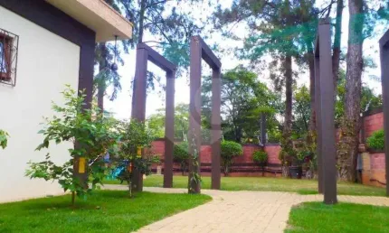 Casa térrea com 4 quartos à venda em Jardim Marajoara - SP