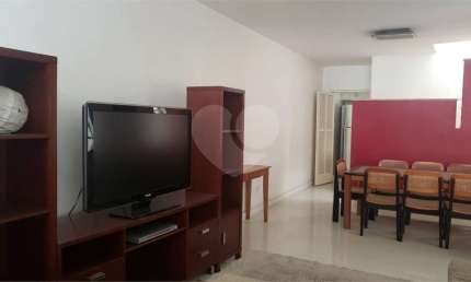 Casa com 3 quartos à venda na Rua Caiçara, Chácara Santo Antônio, São Paulo