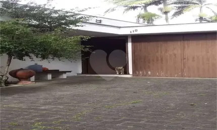 Casa térrea com 4 quartos à venda em Chácara Santo Antônio (zona Sul) - SP