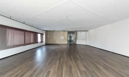 Prédio inteiro à venda ou para locação em Jardim Campo Grande - SP