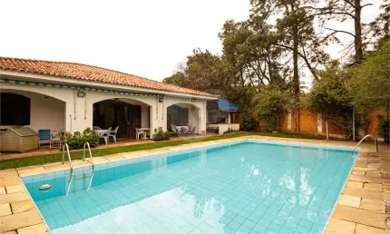 Casa com 4 quartos à venda na Albertina Alves Jorge, Granja Julieta, São Paulo