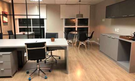 Sala comercial à venda na Avenida Adolfo Pinheiro, Alto da Boa Vista, São Paulo