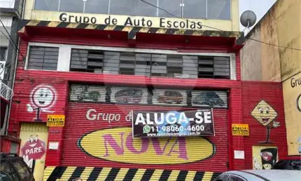 Salão Comercial para locação em Jardim Figueira Grande - SP