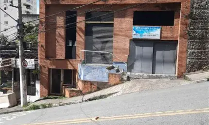 Prédio à venda na Avenida Duquesa de Goiás, Real Parque, São Paulo
