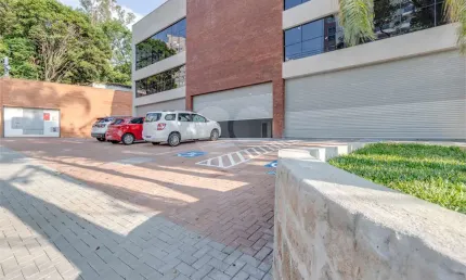 Ponto comercial para alugar na Avenida Nossa Senhora do Sabará, Jardim Marajoara, São Paulo