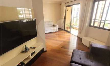 Apartamento com 3 quartos para locação em Indianópolis - SP