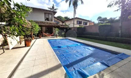 Sobrado com 4 quartos à venda em Jardim Dos Estados - SP