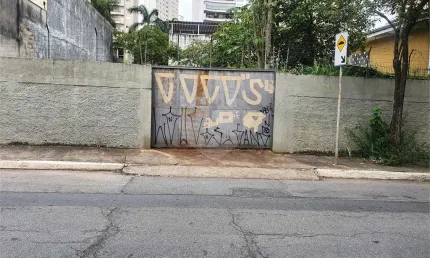 Terreno à venda na Rua Cambé, Alto da Boa Vista, São Paulo