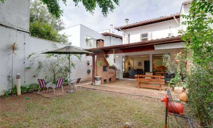Casa com 3 quartos à venda em Jardim Petrópolis - SP