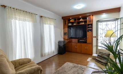 Casa com 3 quartos à venda na Rua dos Miosótis, Mirandópolis, São Paulo