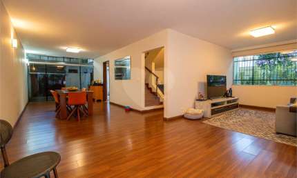 Casa com 3 quartos à venda na Rua São José, Alto da Boa Vista, São Paulo