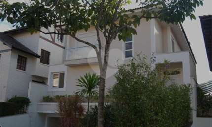 Condomínio com 4 quartos à venda em Jardim Colombo - SP