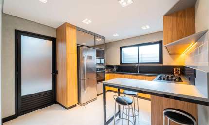 Casa com 4 quartos à venda na Avenida Iraí, Moema, São Paulo