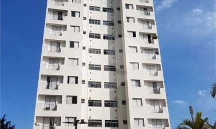 Apartamento com 3 quartos à venda ou para locação em Vila Sofia - SP