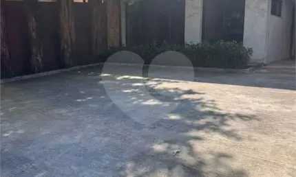 Casa térrea com 6 quartos à venda ou para locação em Vila Olímpia - SP