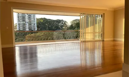 Apartamento com 4 quartos à venda ou para locação em Santo Amaro - SP