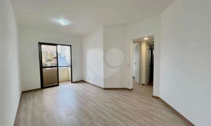 Apartamento com 2 quartos à venda ou para locação em Vila Paulista - SP