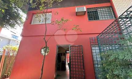 Sobrado com 3 quartos para locação em Vila Cruzeiro - SP