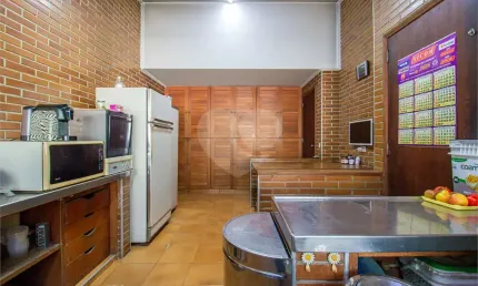 Casa térrea com 3 quartos à venda em Jardim Prudência - SP