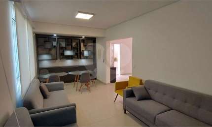 Casa térrea com 3 quartos para locação em Campo Belo - SP