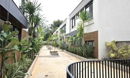 Condomínio com 4 quartos à venda em santo amaro - sp
