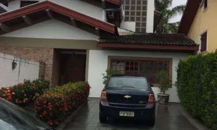 Casa com 4 dormitórios à venda, 330 m² por R$ 2.300.000,00 - Jardim das Colinas - São José dos Campos/SP