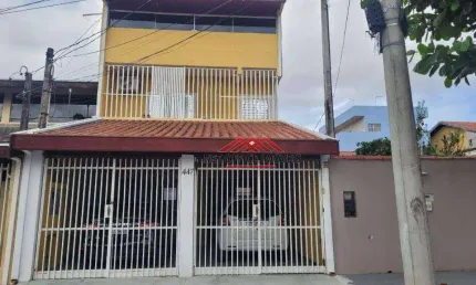 Casa com 3 dormitórios à venda, 310 m² por R$ 690.000,00 - Cidade Morumbi - São José dos Campos/SP
