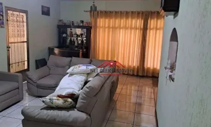 Casa com 3 dormitórios à venda, 170 m² por R$ 690.000,00 - Vila Tatetuba - São José dos Campos/SP