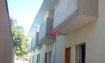 Sobrado com 2 dormitórios à venda, 63 m² por R$ 265.000,00 - Vila Iracema - São José dos Campos/SP