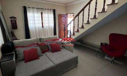 Sobrado com 3 dormitórios para alugar, 140 m² por R$ 4.465,00/mês - Bosque dos Eucaliptos - São José dos Campos/SP