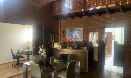 Casa com 3 dormitórios, 160 m² - venda por R$ 1.180.000,00 ou aluguel por R$ 5.887,00/mês - Jardim Alvorada - São José dos Campos/SP