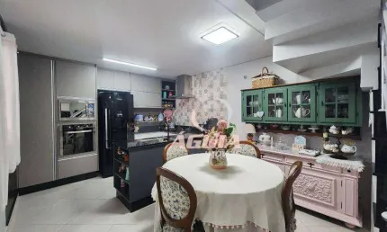 Sobrado com 3 dormitórios à venda, 83 m² por R$ 570.000,00 - Vila Cecília Maria - Santo André/SP