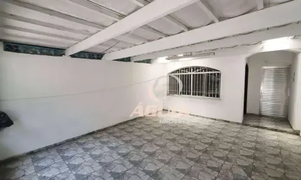 Sobrado com 3 dormitórios à venda, 218 m² por R$ 599.999,99 - Parque Jaçatuba - Santo André/SP