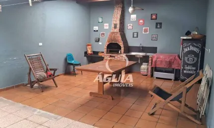 Sobrado com 3 dormitórios à venda, 190 m² por R$ 720.000,00 - Parque Jaçatuba - Santo André/SP
