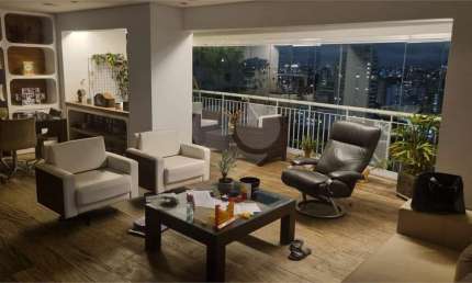 Apartamento com 3 quartos para locação em Paraíso - SP