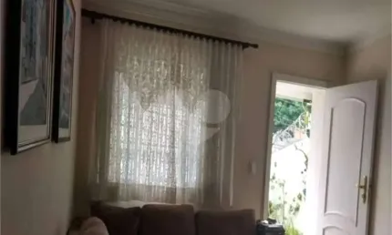 Casa térrea com 3 quartos à venda em Bosque Da Saúde - SP