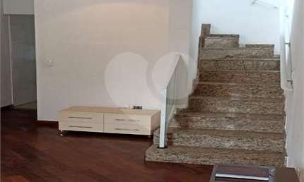 Casa com 2 quartos à venda na Rua Engenheiro Andrade Júnior, Tatuapé, São Paulo